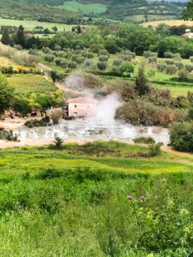 Casa Maira In Centro A Saturnia Villa Bagian luar foto