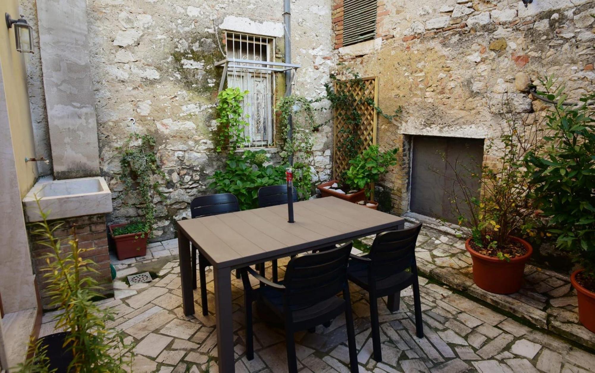 Casa Maira In Centro A Saturnia Villa Bagian luar foto